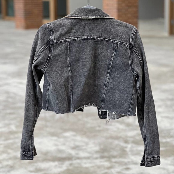 Levis Denim Jacket - Picture 2 of 3